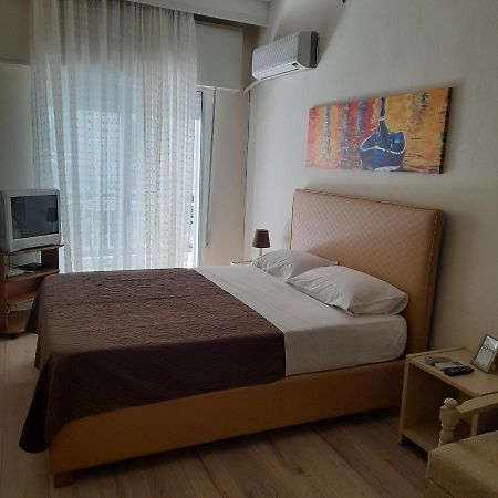 Zefi'S Apartment Néa Péramos 외부 사진